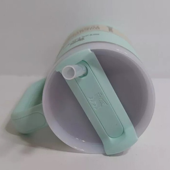 Stanley Mint Green FlowState Quencher H2.0 Tumbler (40 oz. Size) - Picture 5 of 7